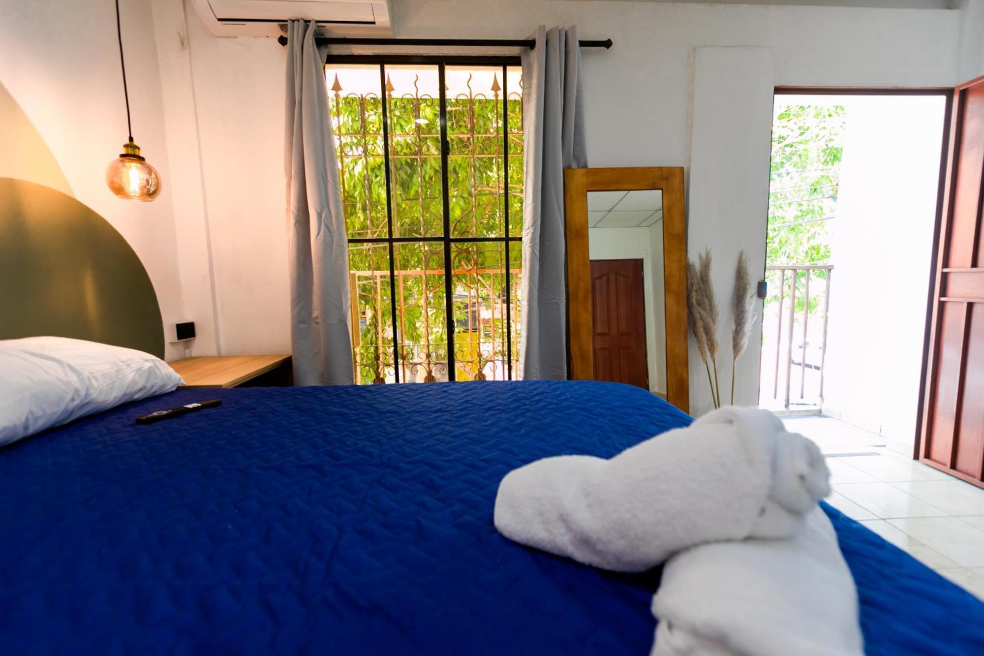 Friendly House Hotel Santa Tecla Exterior photo